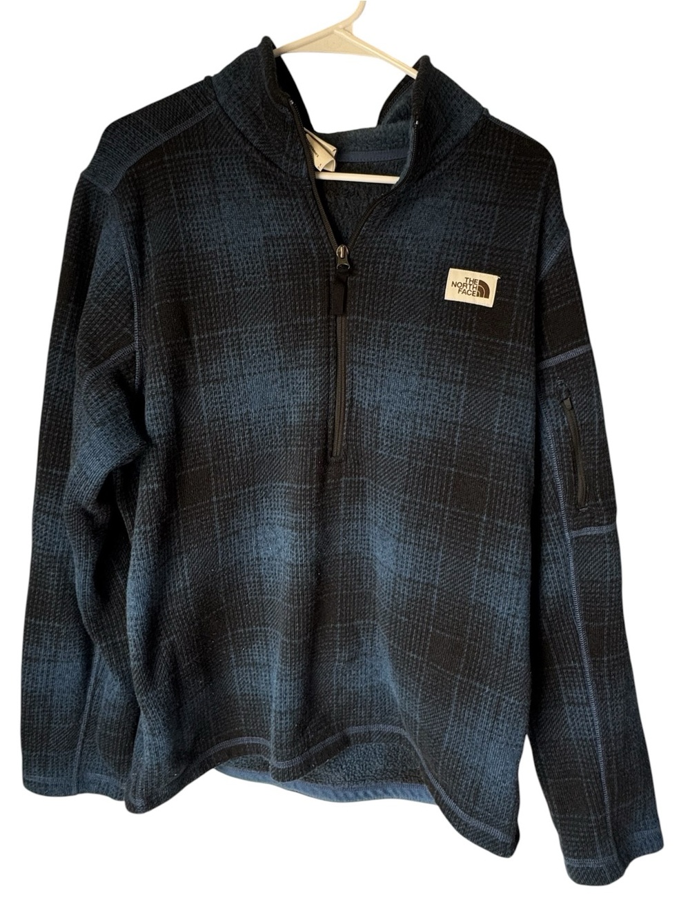 The North Face Retro Men’s L Black & Dark Blue Plaid Half-Zip Fleece Sweatshirt